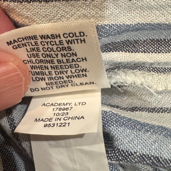 Magellan Outdoors Relaxed Shirt Blue Striped Button Down size XXL - Picture 12 of 12